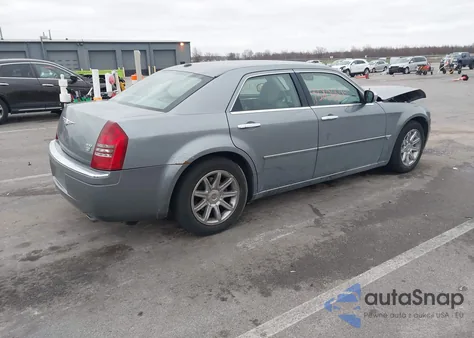 2006 Chrysler 300C from USA, damaged, VIN 2C3LA63H46H319358